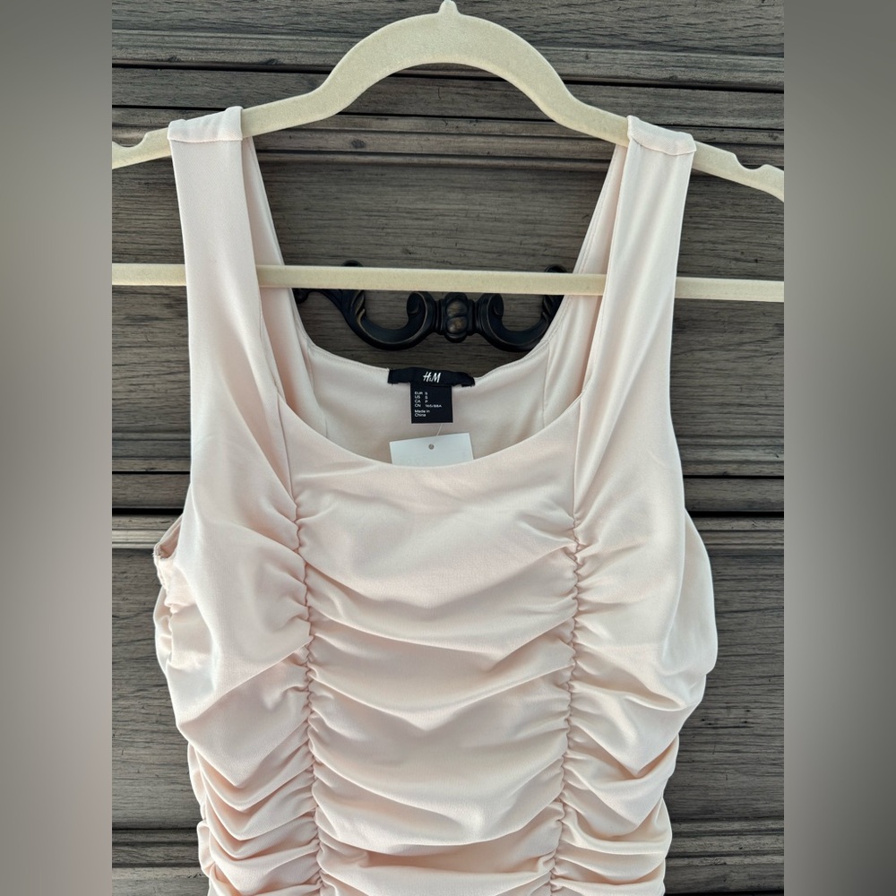NEW H&M Cocktail Dress NWT Ruched Light Pink Sleeveless Small Mini Blush Peach … - Picture 3 of 11